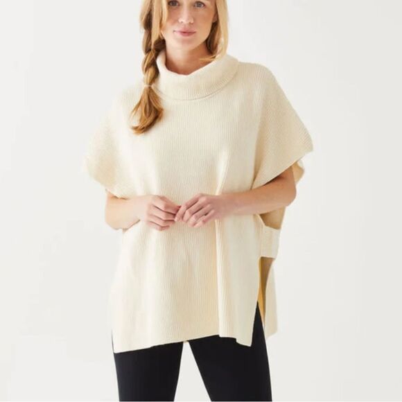 MERSEA Anywhere Sweater Vest Oversized Poncho Ivory Winter White One Size - Picture 3 of 9